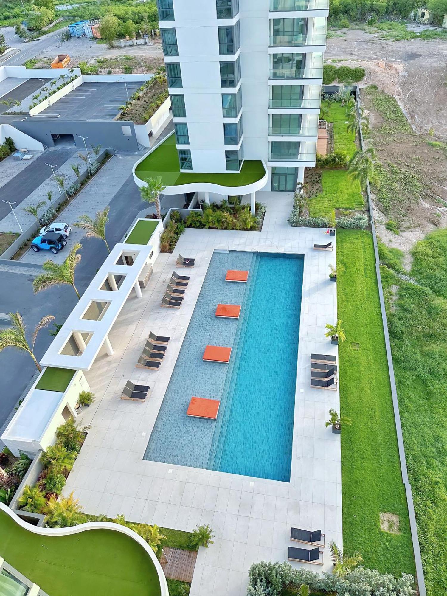 Mullet Bay Suites - Your Luxury Stay Awaits Cupecoy  エクステリア 写真